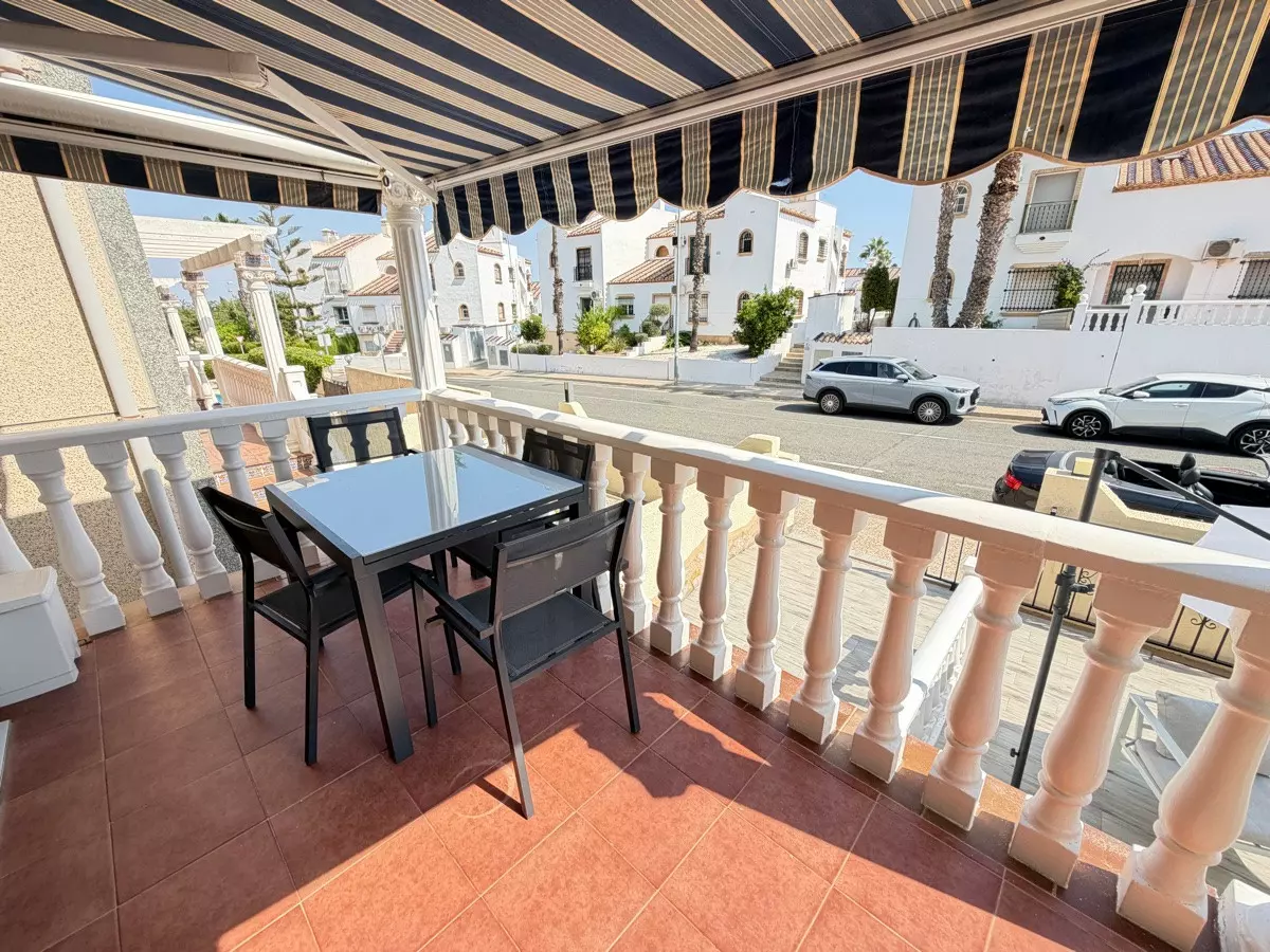 5-bedroom Villa In Orihuela, Spain (150 M²)