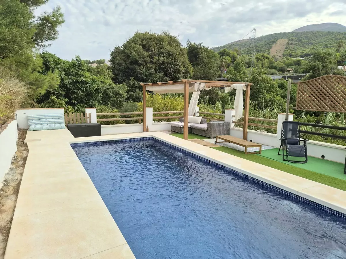 2-bedroom Country House In Alhaurín El Grande, Spain (143 M²)