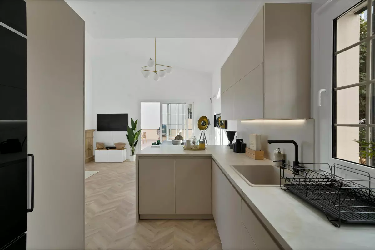 5-bedroom Town House In Marbella, Spain (242 M²)