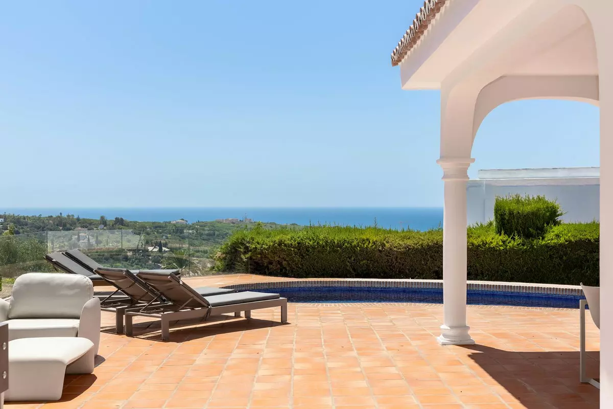 4-bedroom Villa In Marbella, Spain (239 M²)