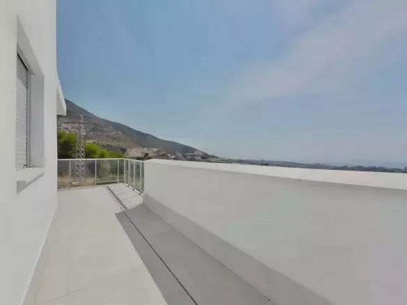 2-bedroom Apartment In Benalmádena, Spain (116 M²)