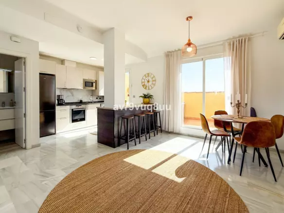 2-bedroom Apartment In Fuengirola, Spain (85 M²)