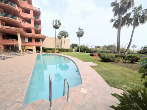 3-bedroom Apartment In Benalmádena, Spain (90 M²)