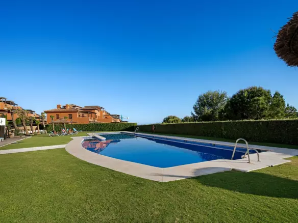 2-bedroom Apartment In Casares, Spain (105 M²)