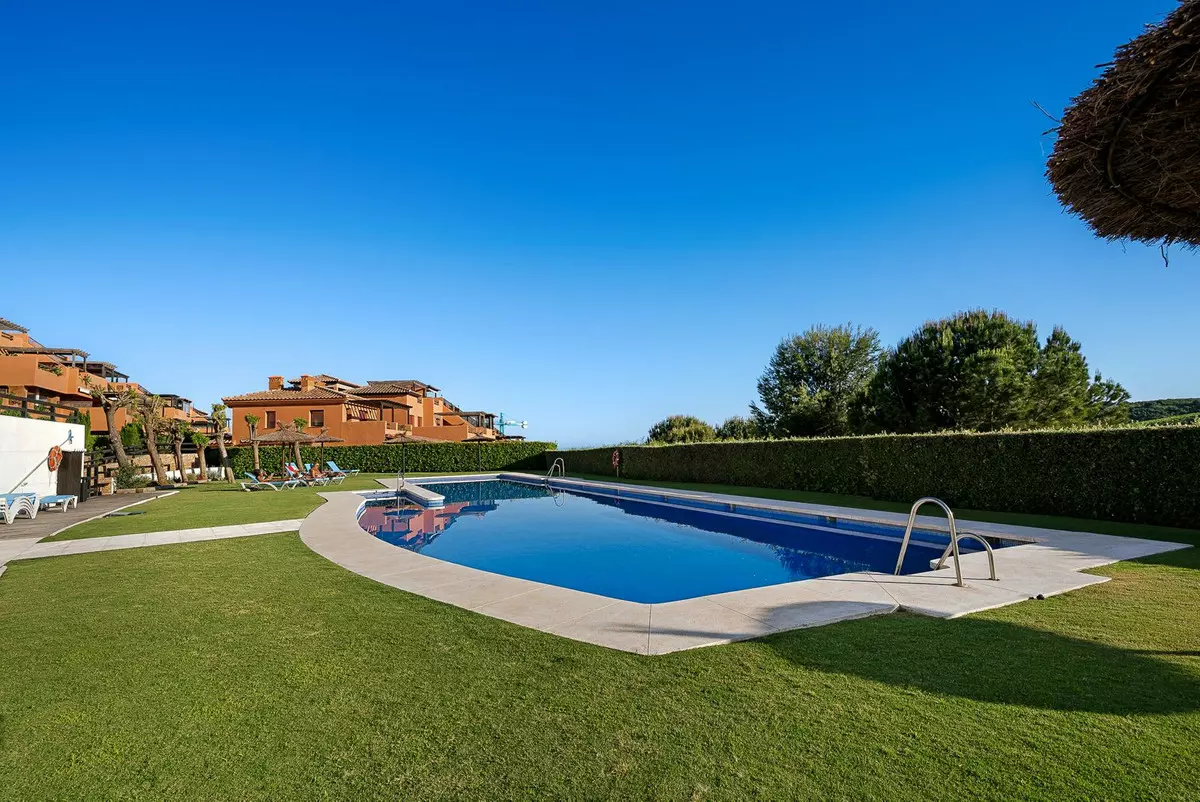 2-bedroom Apartment In Casares, Spain (105 M²)