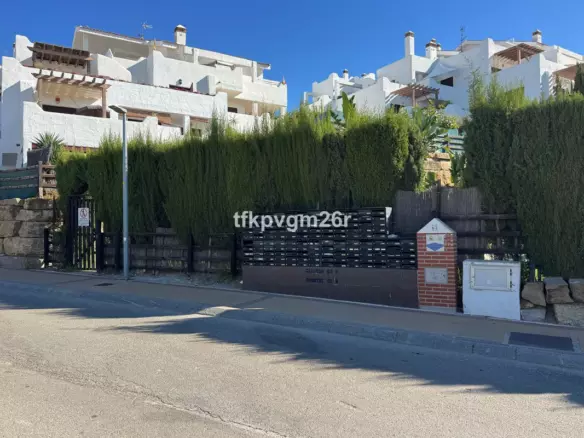 2-bedroom Apartment In Casares, Spain (120 M²)
