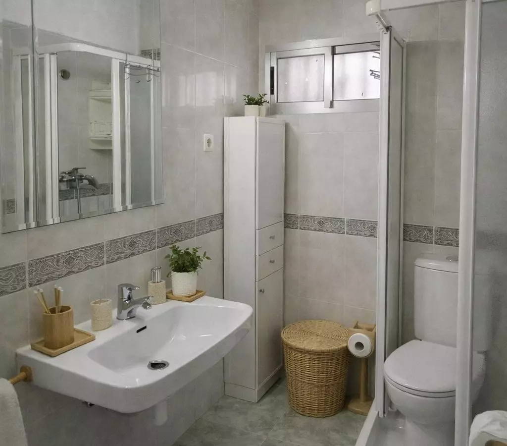 2-bedroom Apartment In Benalmádena, Spain (79 M²)