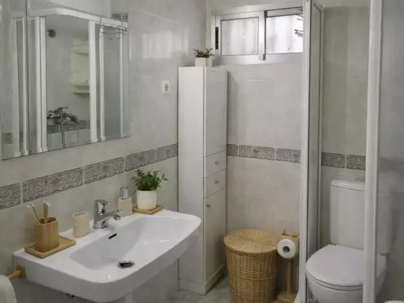 2-bedroom Apartment In Benalmádena, Spain (79 M²)
