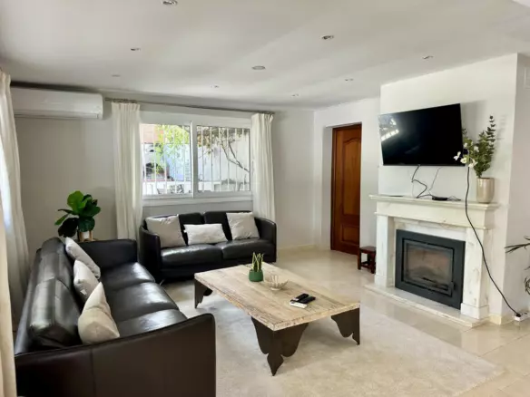 3-bedroom Villa In Marbella, Spain (191 M²)