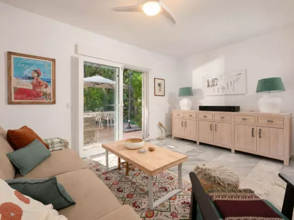 2-bedroom Town House In Marbella, Spain (110 M²)