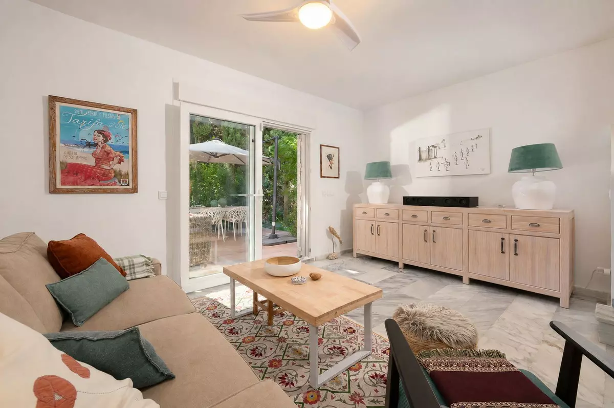 2-bedroom Town House In Marbella, Spain (110 M²)