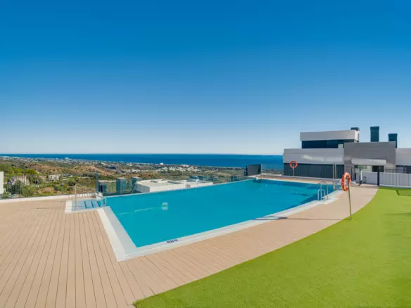2-bedroom Apartment In Marbella, Spain (188 M²)