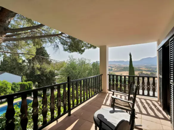 5-bedroom Villa In Ronda, Spain (395 M²)