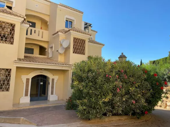 2-bedroom Apartment In Marbella, Spain (113 M²)