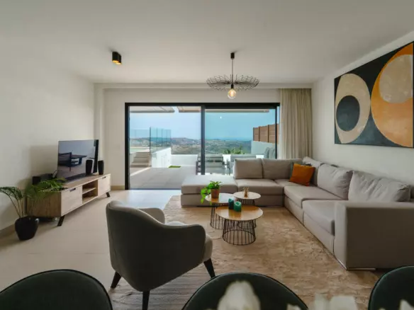 3-bedroom Apartment In Mijas, Spain (247 M²)