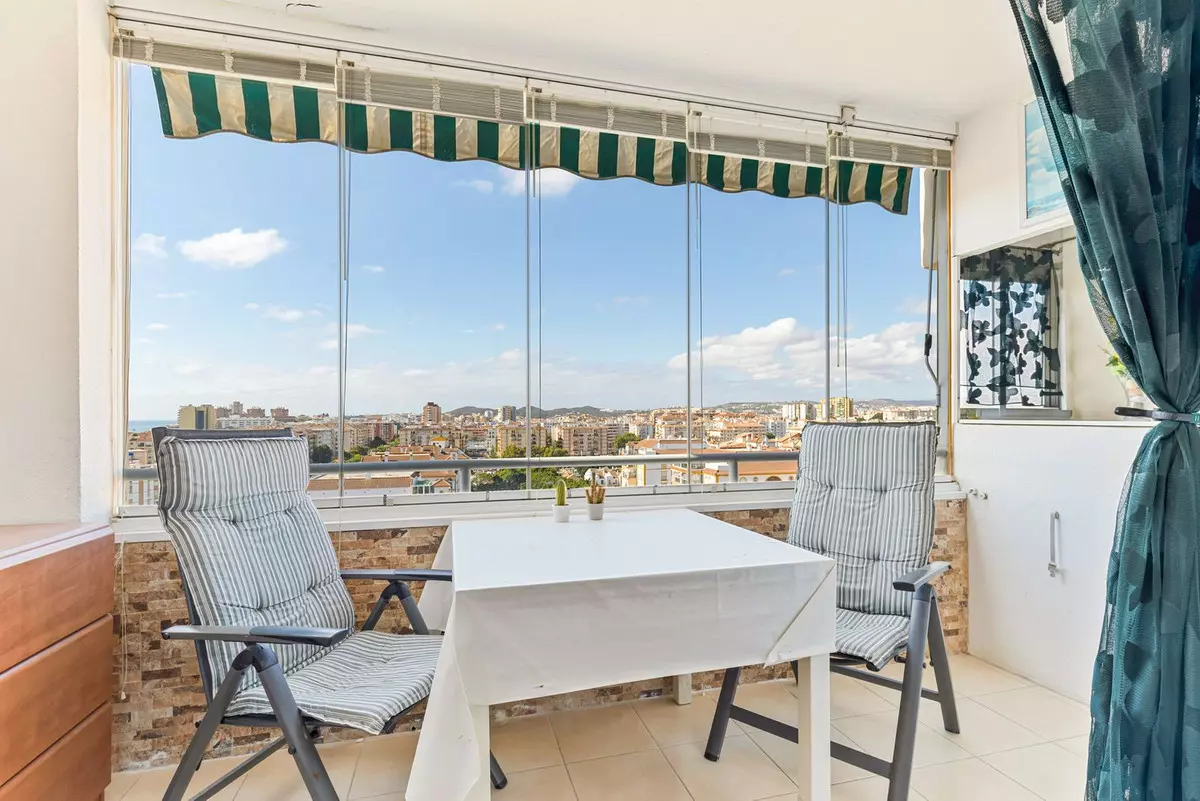 3-bedroom Apartment In Fuengirola, Spain (106 M²)