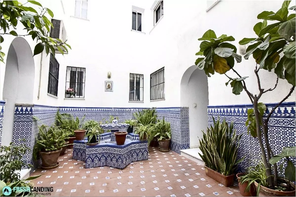 1-bedroom Apartment In Málaga, Spain (48 M²)