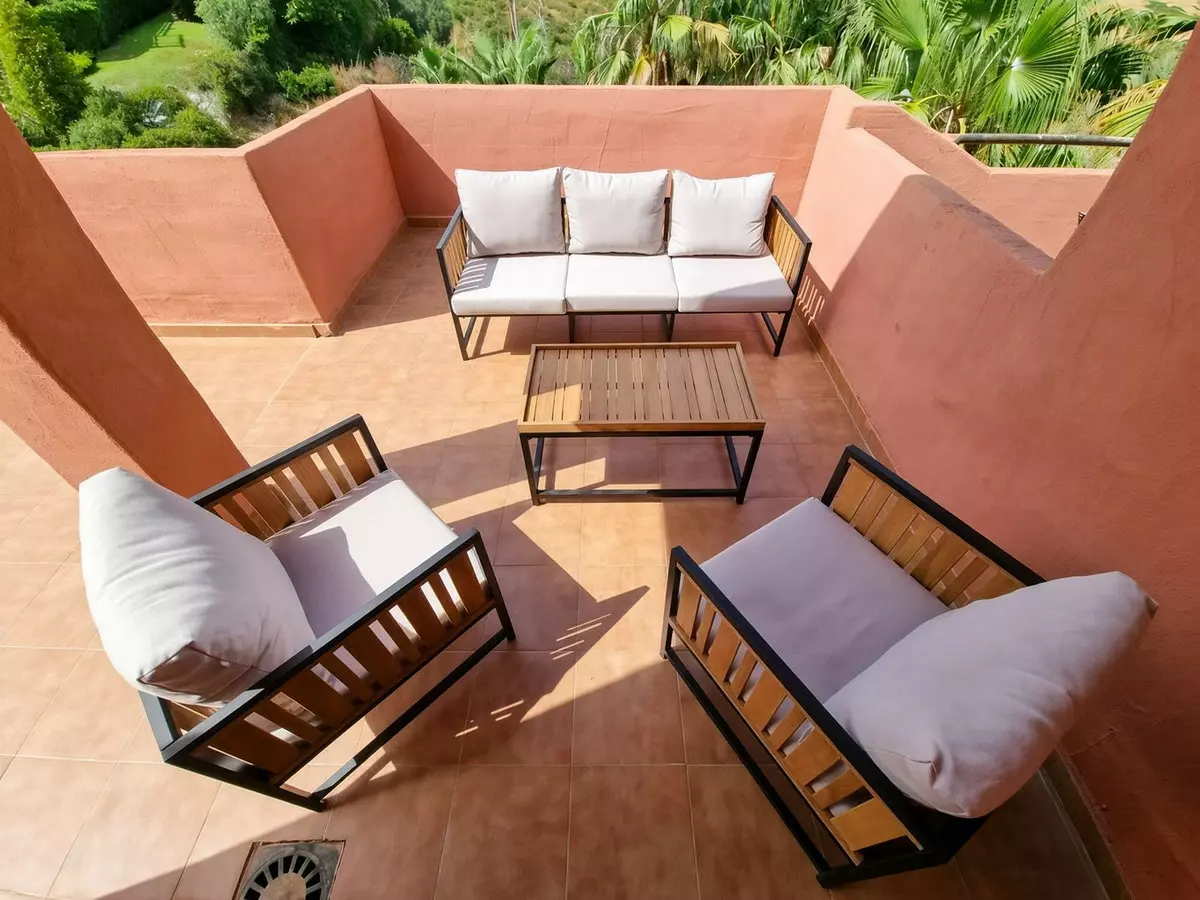 2-bedroom Apartment In Casares, Spain (90 M²)