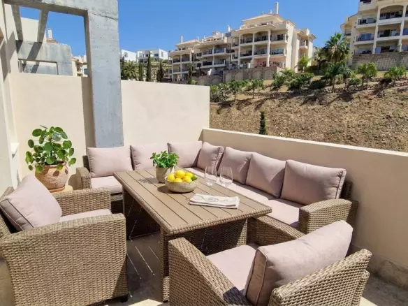 3-bedroom Apartment In Mijas, Spain (129 M²)