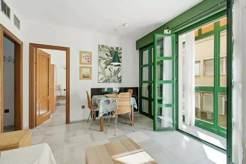 1-bedroom Apartment In Málaga, Spain (57 M²)