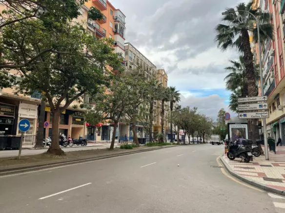 3-bedroom Apartment In Málaga, Spain (90 M²)