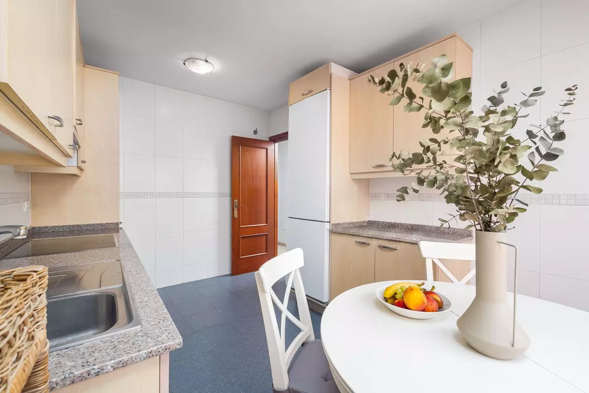 2-bedroom Apartment In Fuengirola, Spain (90 M²)