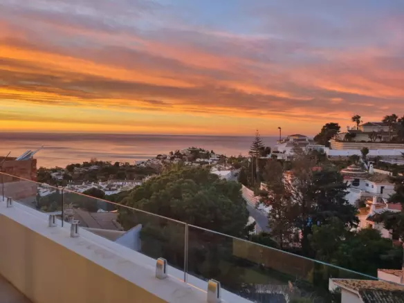 5-bedroom Villa In Benalmádena, Spain (364 M²)