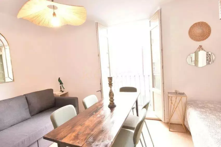 3-bedroom Apartment In Málaga, Spain (80 M²)