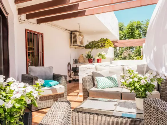1-bedroom Apartment In Marbella, Spain (84 M²)