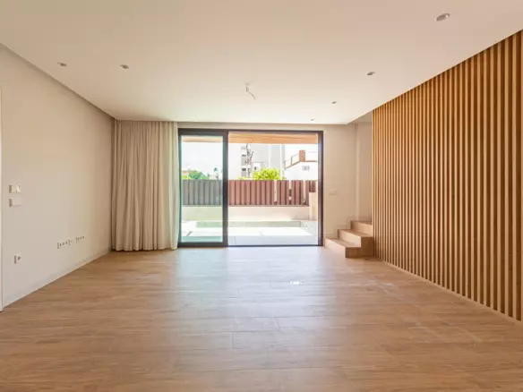3-bedroom Villa In San Pedro Del Pinatar, Spain (145 M²)