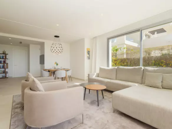 4-bedroom Apartment In Benahavis, Spain (238 M²)