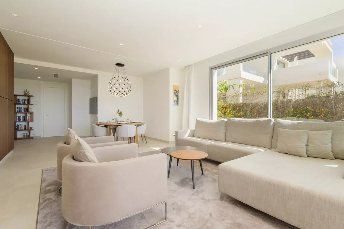4-bedroom Apartment In Benahavis, Spain (238 M²)