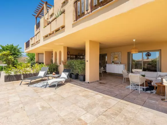 2-bedroom Apartment In Benahavis, Spain (103 M²)