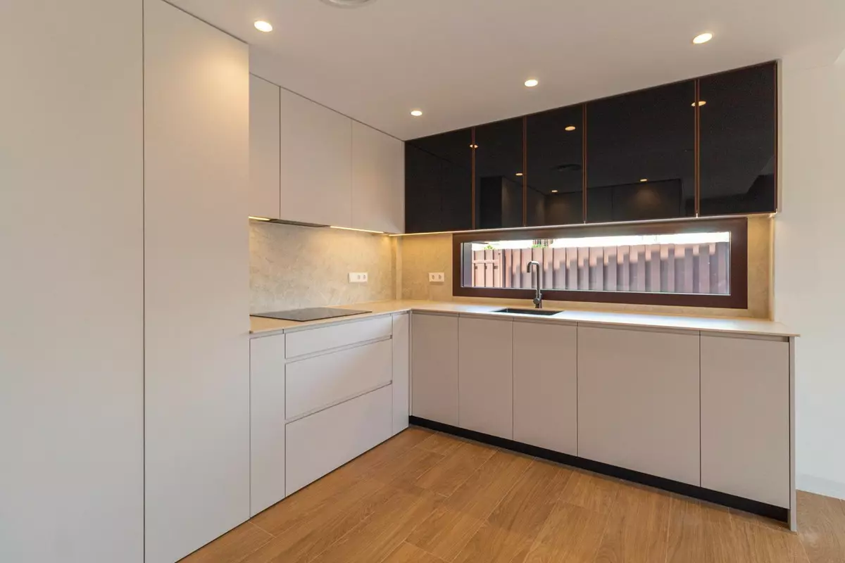 3-bedroom Villa In San Pedro Del Pinatar, Spain (145 M²)