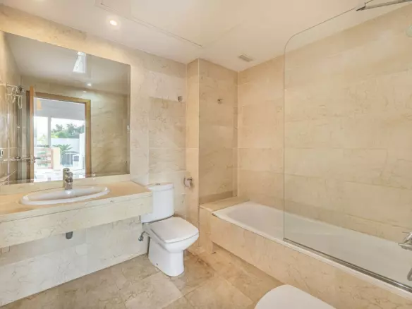 1-bedroom Apartment In Estepona, Spain (69 M²)