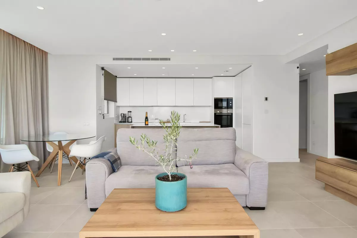 2-bedroom Apartment In Ojen, Spain (111 M²)