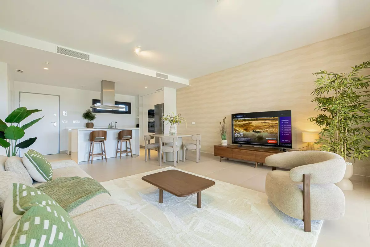 2-bedroom Apartment In Marbella, Spain (105 M²)