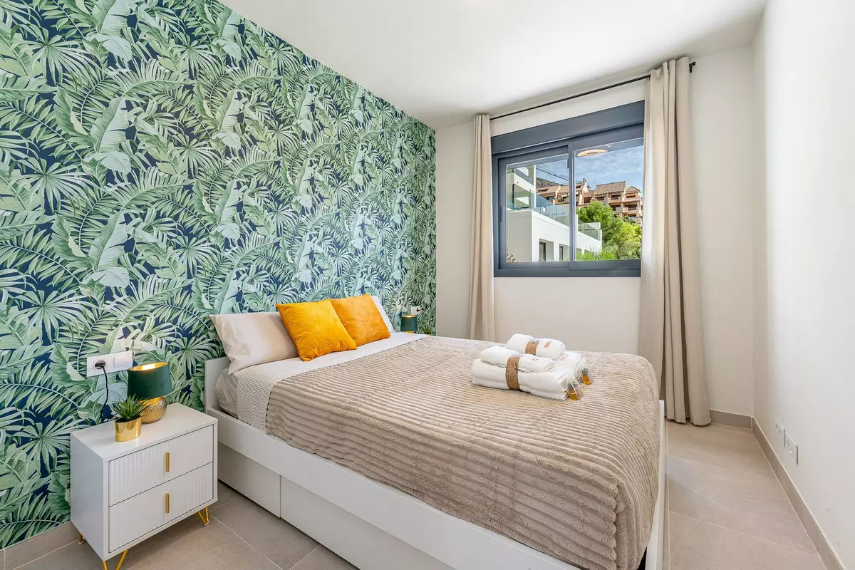 2-bedroom Apartment In Benalmádena, Spain (80 M²)
