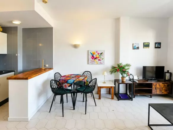 1-bedroom Apartment In Benalmádena, Spain (47 M²)