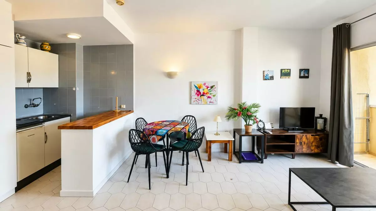 1-bedroom Apartment In Benalmádena, Spain (47 M²)