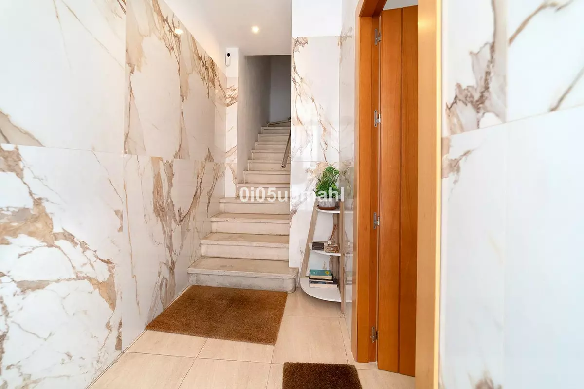 5-bedroom Town House In Málaga, Spain (105 M²)