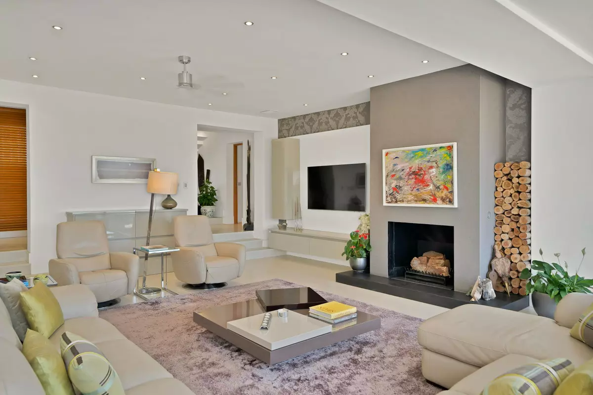 6-bedroom Villa In Marbella, Spain (413 M²)