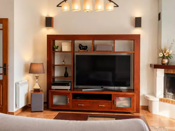 3-bedroom Apartment In Coín, Spain (274 M²)