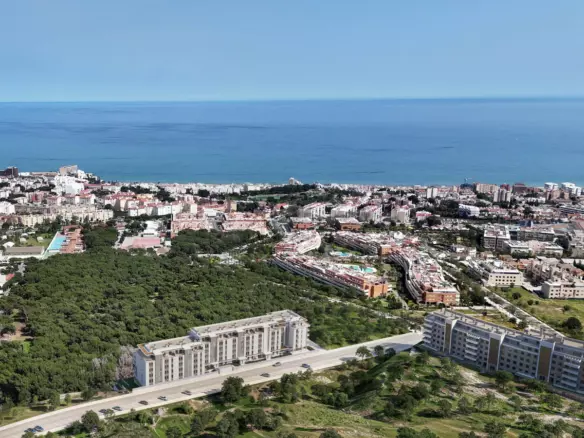 2-bedroom Apartment In Torremolinos, Spain (111 M²)