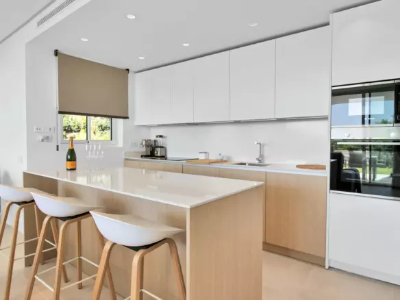 2-bedroom Apartment In Ojen, Spain (111 M²)