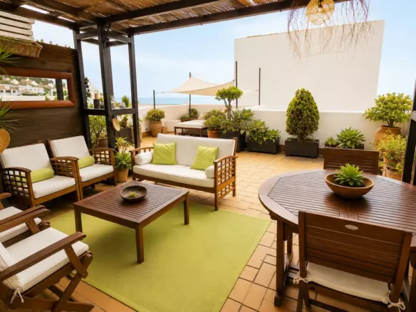 3-bedroom Apartment In Estepona, Spain (225 M²)