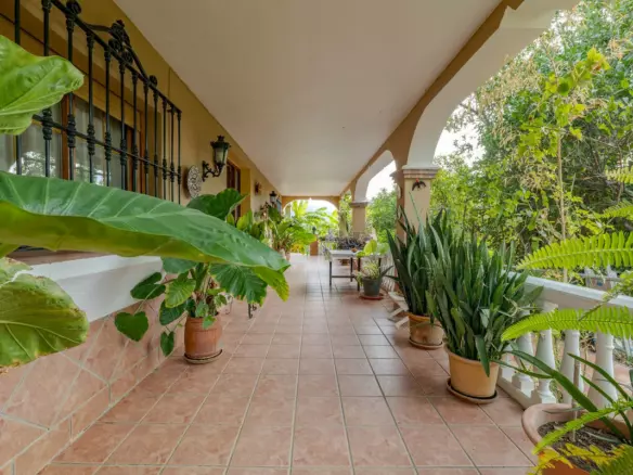 8-bedroom Villa In Alhaurín El Grande, Spain (556 M²)