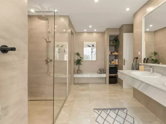 5-bedroom Villa In Mijas, Spain (322 M²)