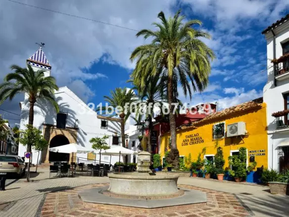 3-bedroom Town House In Marbella, Spain (153 M²)