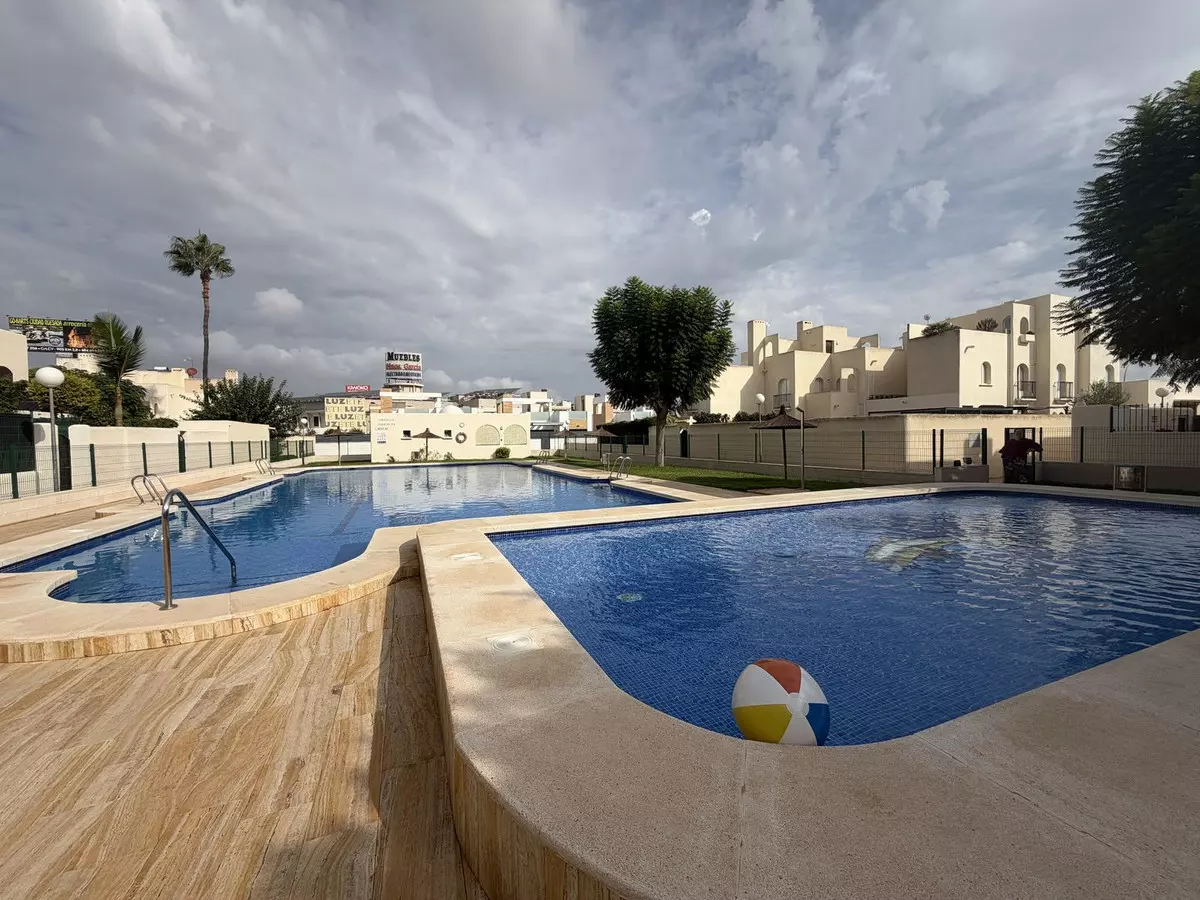 2-bedroom Villa In Torrevieja, Spain (50 M²)